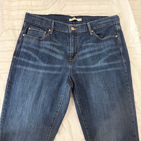 Classic Levi’s 505 Straight Denim Jeans - Picture 6 of 10